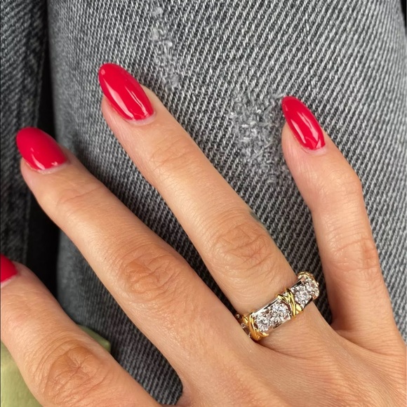 16 Stone Eternity Band - Picture 11 of 13